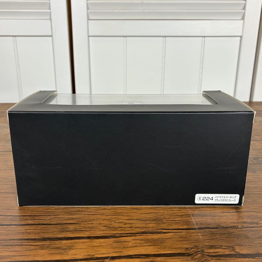 【レア】TOYOTA トヨタ　ヴォクシー　1/30 非売品　ミニカー