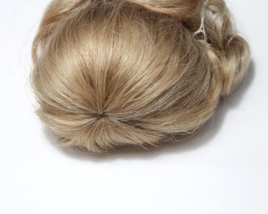 ◎新品◎｟頭囲22.5cm｠ 人毛ウィッグ ビスクドール用 ブロンド