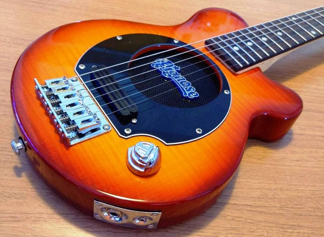 Pignose PGG-200 FM　スピーカー内蔵ギターのベストセラー！！