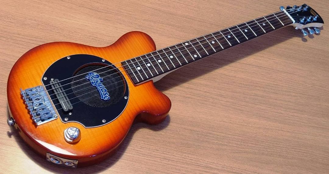 Pignose PGG-200 FM　スピーカー内蔵ギターのベストセラー！！