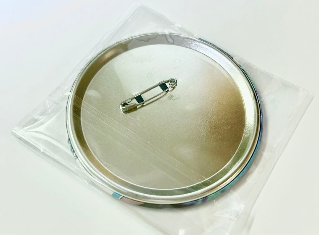 【値下げ】【新品未使用】SPLASH×BATTLE 五条悟 缶バッジ