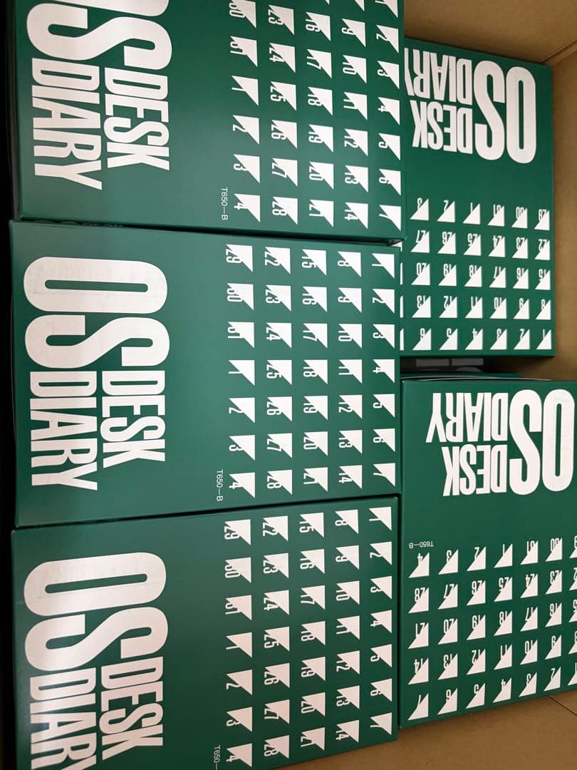 値下げ!まとめ売り! 卓上日記2026年デスクダイアリー台と玉の39個セット！
