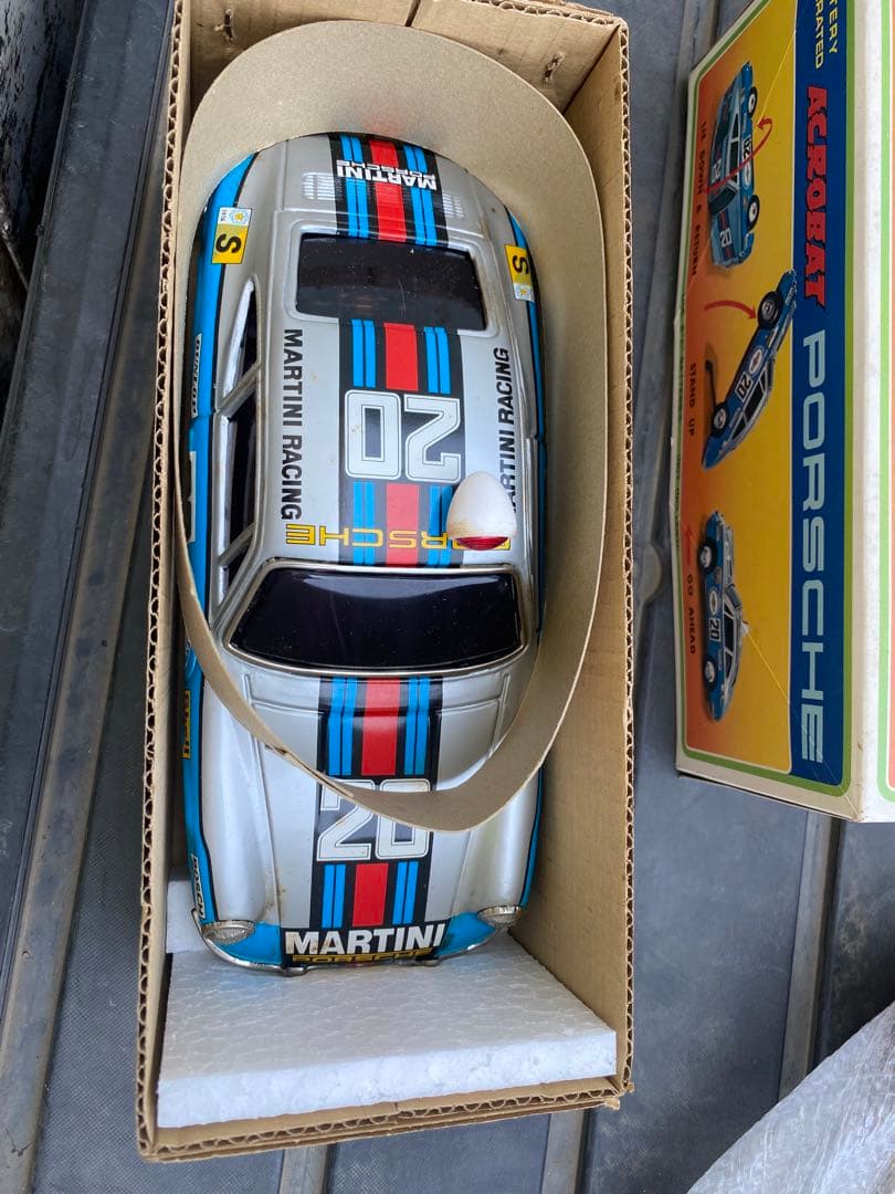 1/16スケール ポルシェ911マティーニレーシング仕様 ブリキ模型