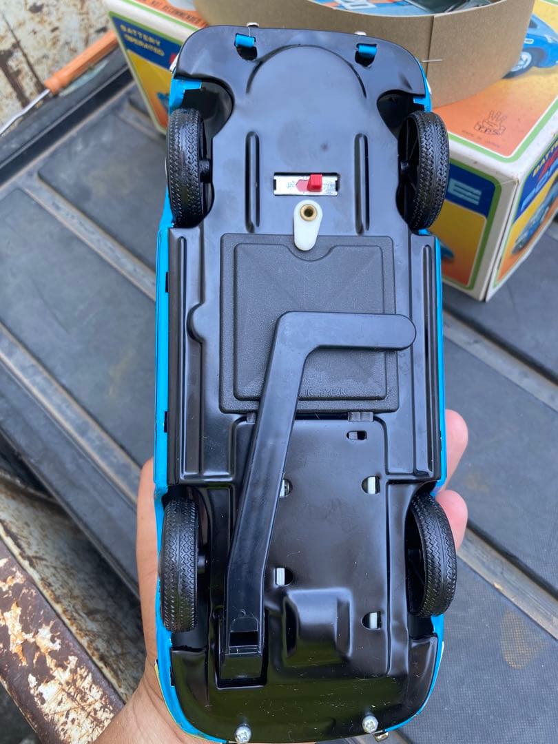 1/16スケール ポルシェ911マティーニレーシング仕様 ブリキ模型