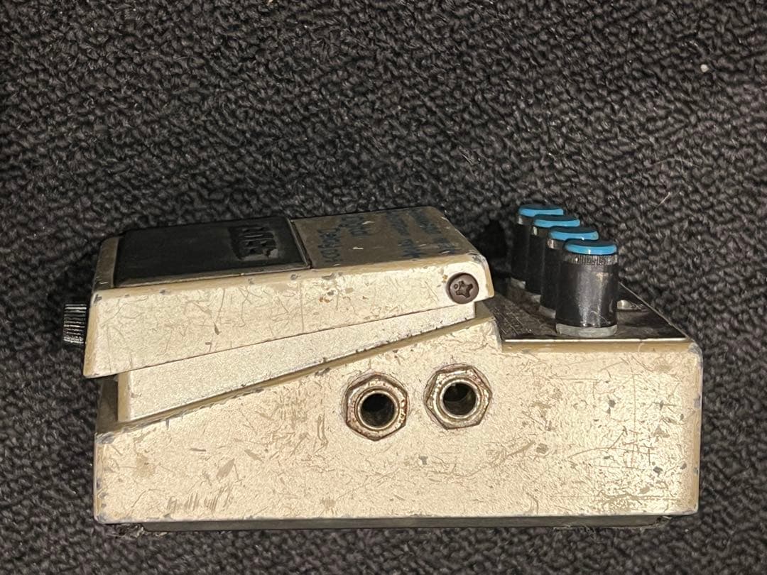 BOSS DD-5 デジタルディレイ【青色LEDカスタム／動作良好】