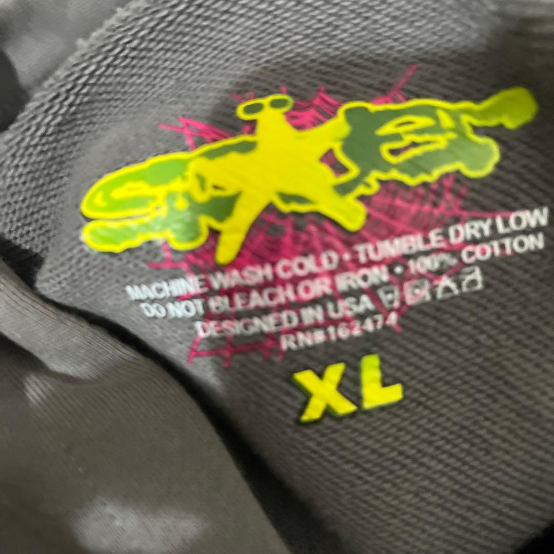 sp5der XL グレー 緑パーカー