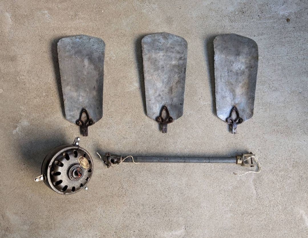 【稀少・アンティーク】マレッリ／シーリングファン／イタリア製／230V