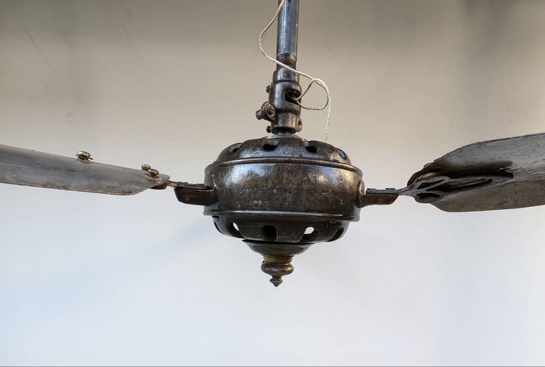 【稀少・アンティーク】マレッリ／シーリングファン／イタリア製／230V