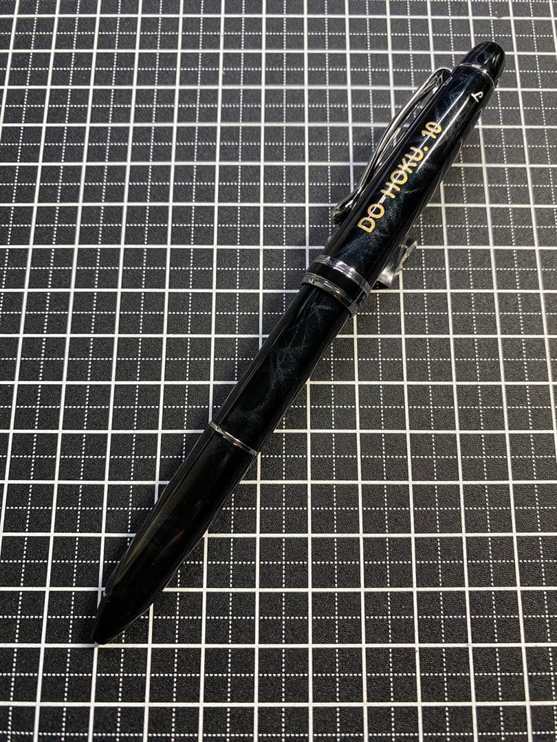 PILOT EXECT 4C BLACK&GRAY 多機能ペン