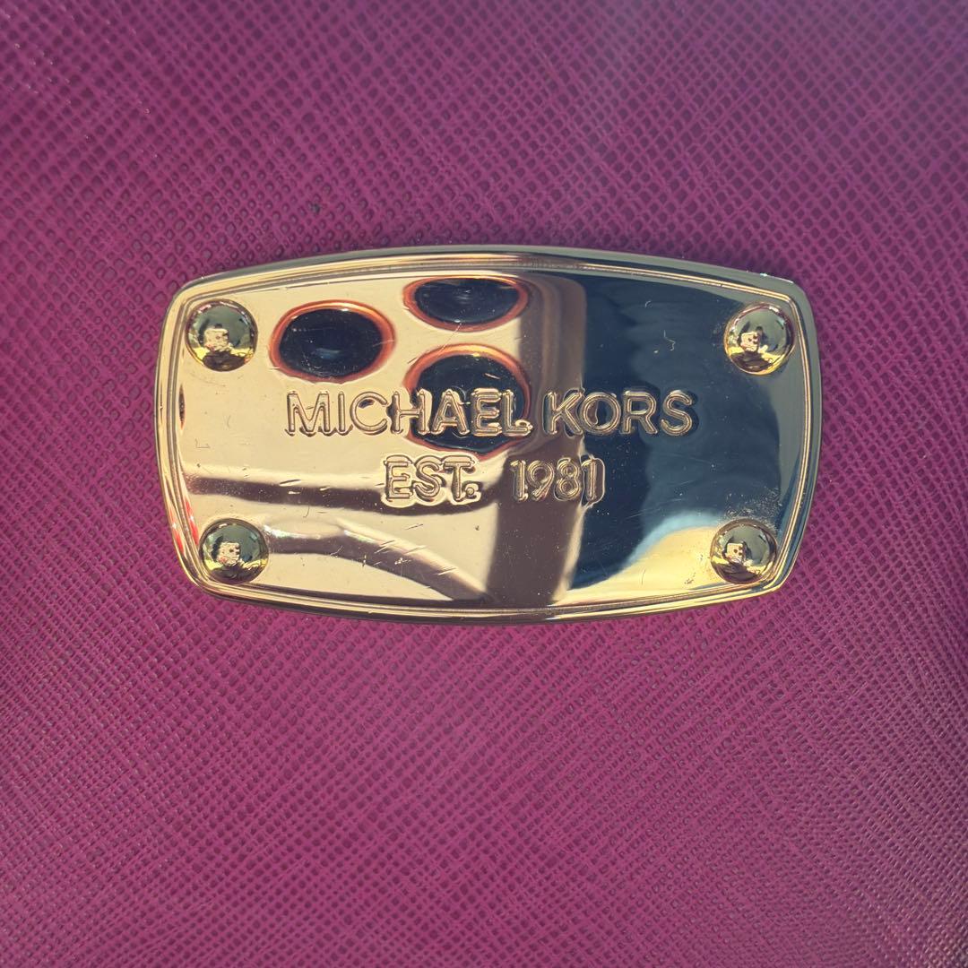 超美品MICHAELKORSマイケルコース、2way、ピンク　金ロゴ　レザー