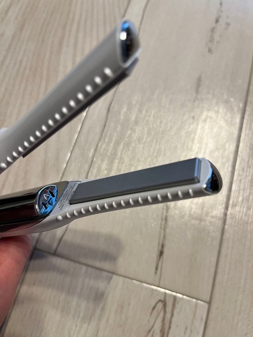 ReFa BEAUTECH フィンガーアイロン ヘアアイロン