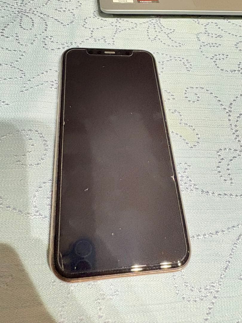 Apple iPhone 11 pro ゴールド 本体