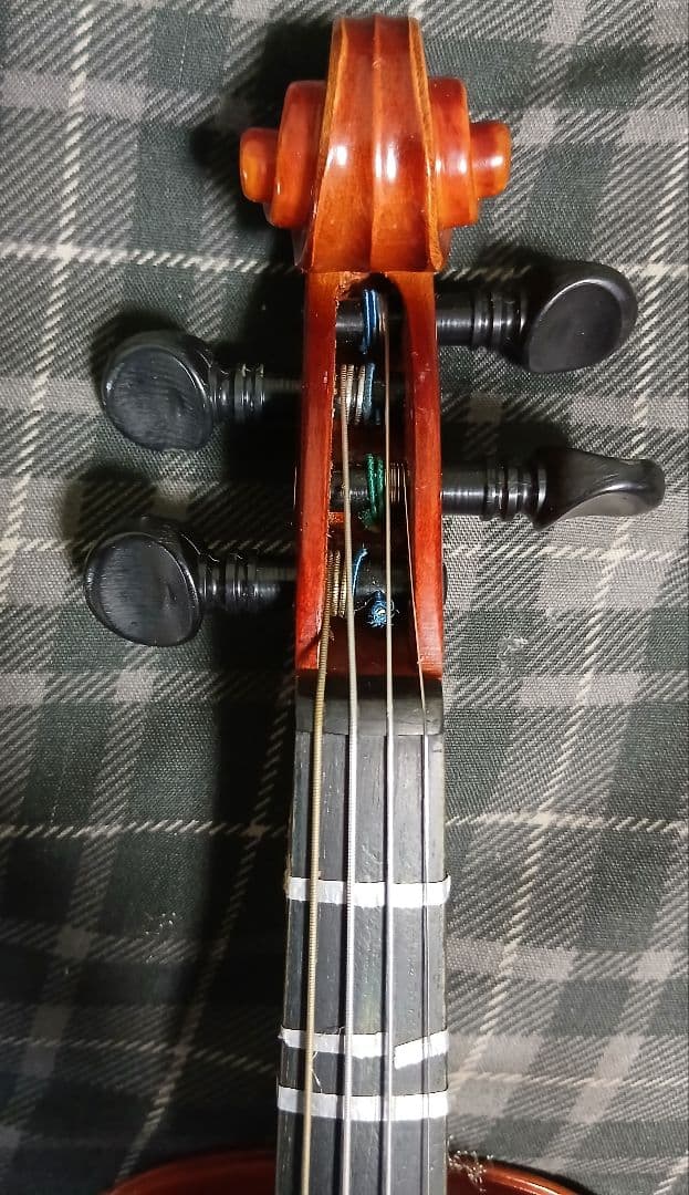 鈴木バイオリン 1/16 No200 SUZUKI　新品弓　新品弓 ケース 付き