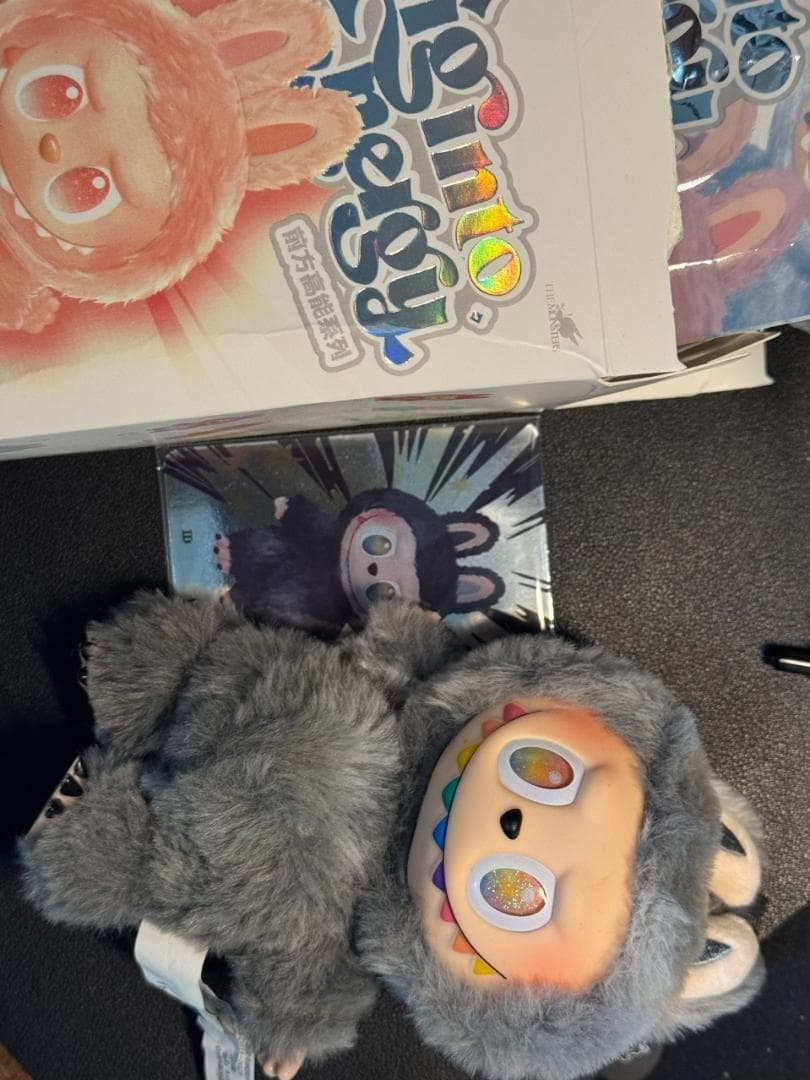 ゆ*2様 POP MART ラブブ　エナジー　シークレット　ぬいぐるみ QRコー