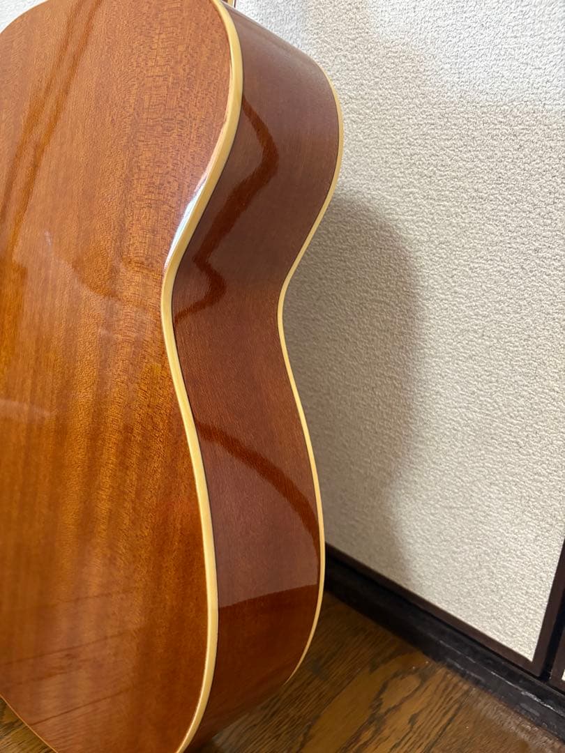 Legend アコースティックギター レッド/ブラック