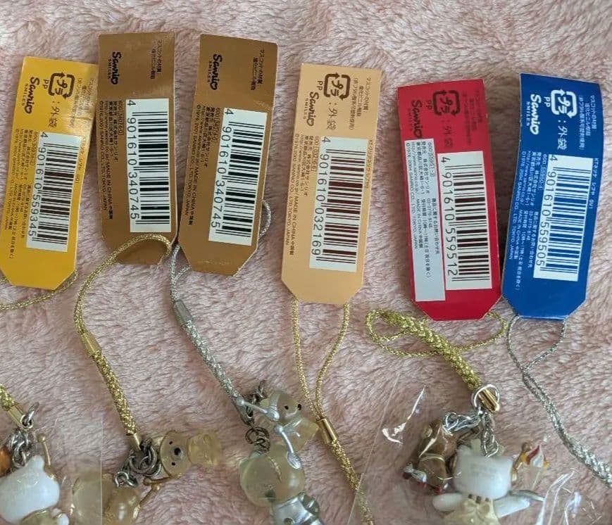 ハローキティ　渋谷キティ物語6体セット