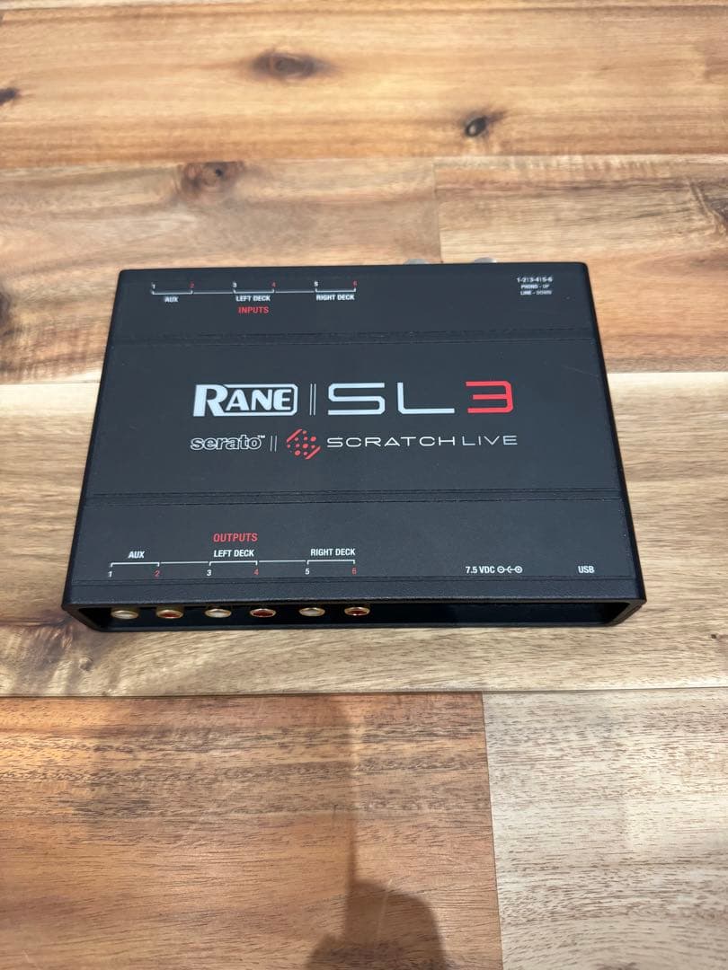DJ機材 serato scratch live 3