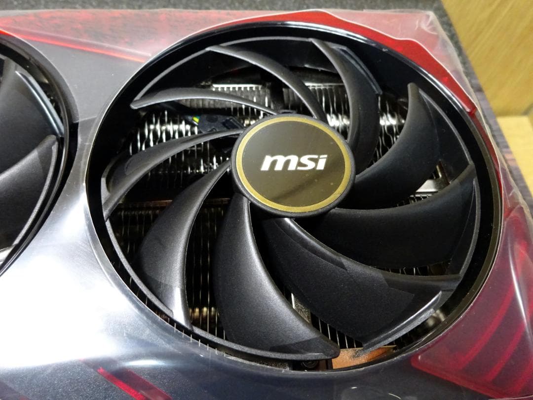 H*h様 ほぼ新品4060Ti MONSTER HUNTER EDITION　特