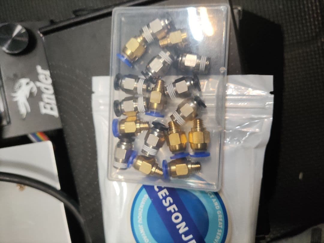 Creality Ender 3Dプリンター 本体 とおまけ