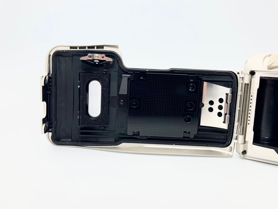 【完動品】μ- 105 deluxe コンパクトカメラ　動作確認済み　C17