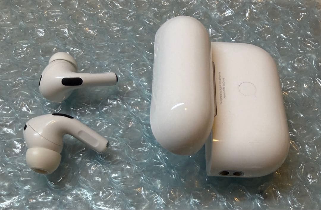 AirPods Pro 第2世代 Lightning Magsafe充電