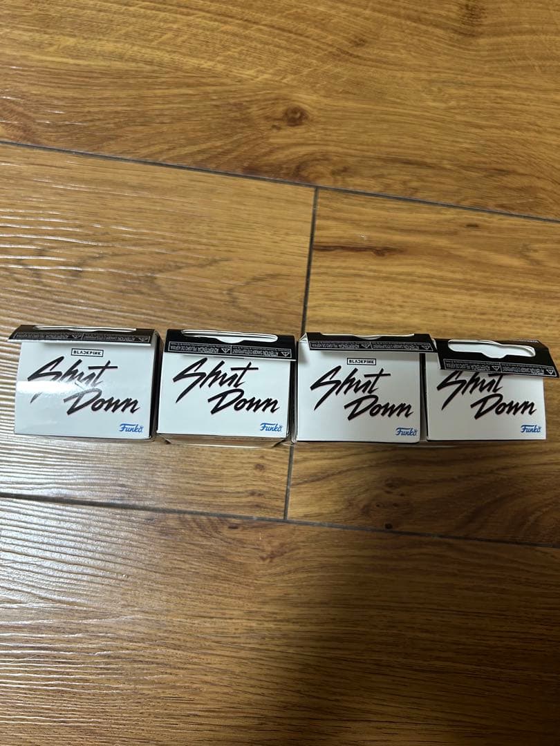 BLACKPINK フィギュアpopJISOO JENNIE ROSÉ LISA