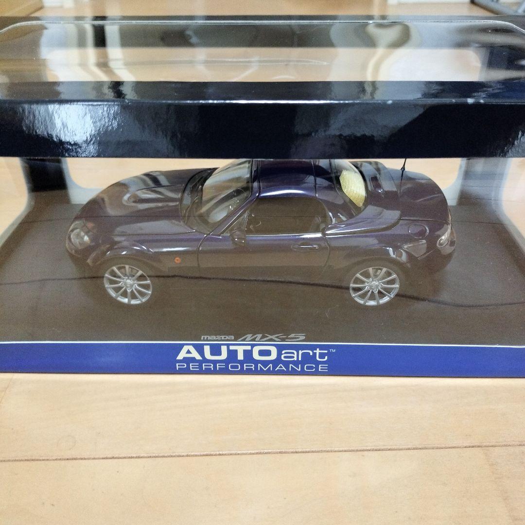 Mazda MX-5 ダークブルー 1/18スケール