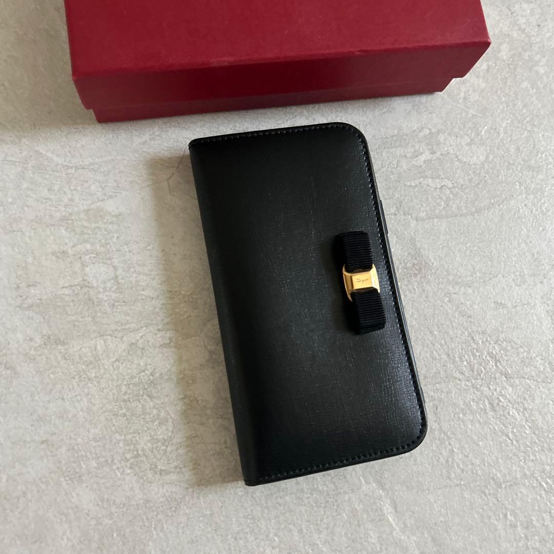 Salvatore Ferragamo iPhoneケース