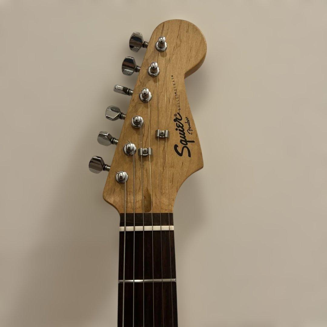 エレキギター　Squier
