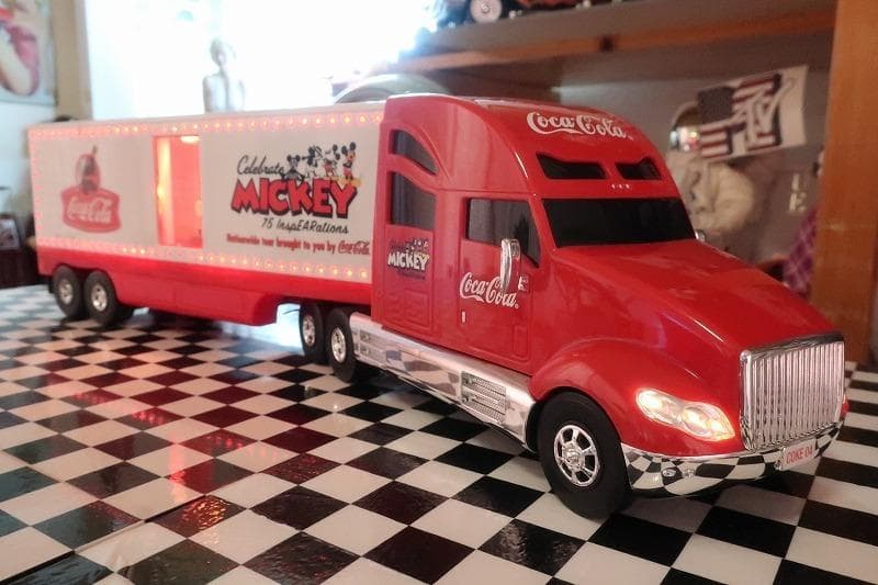 絶版★コカコーラ ディズニー コラボ ミッキーマウス トラック トレーラ 電飾