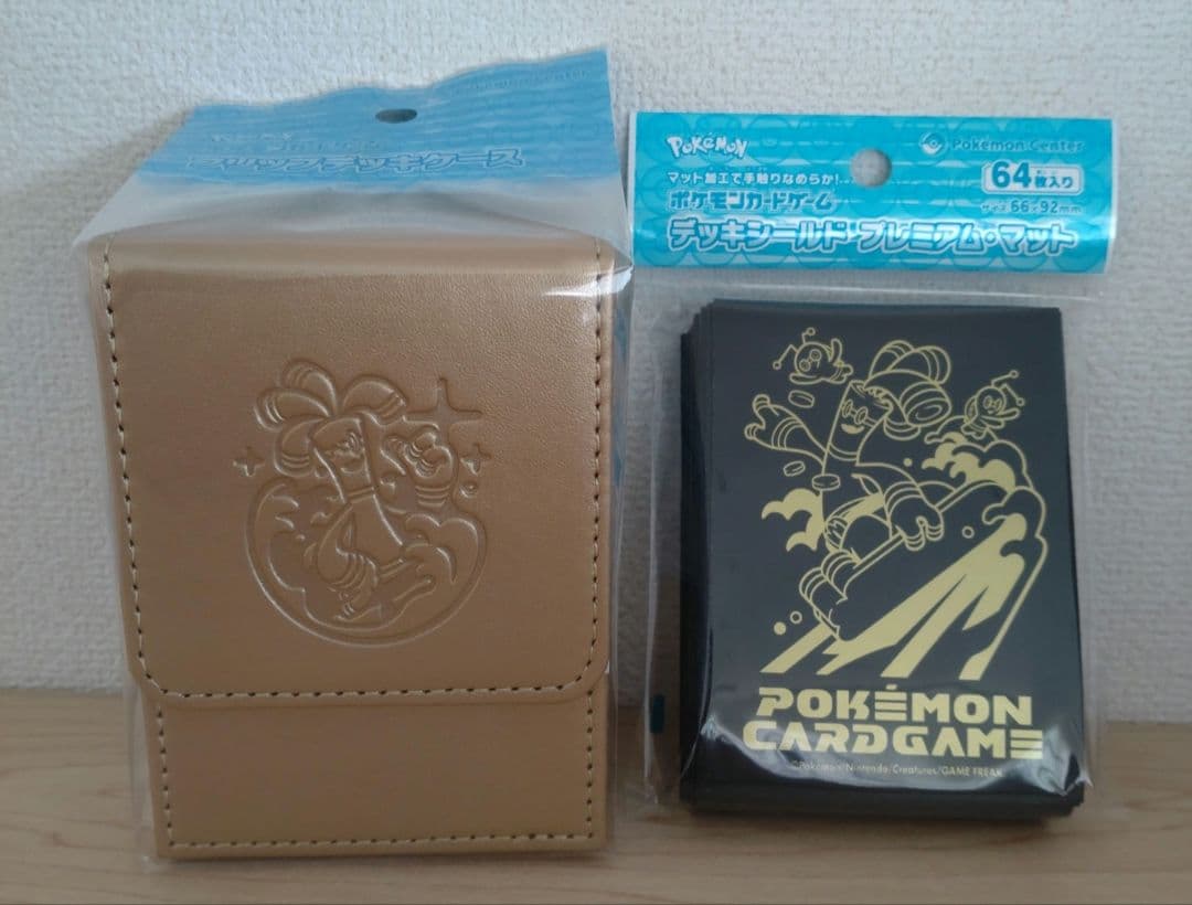 ポケモンカード　サーフゴー　フリップデッキケース＆デッキシールド
