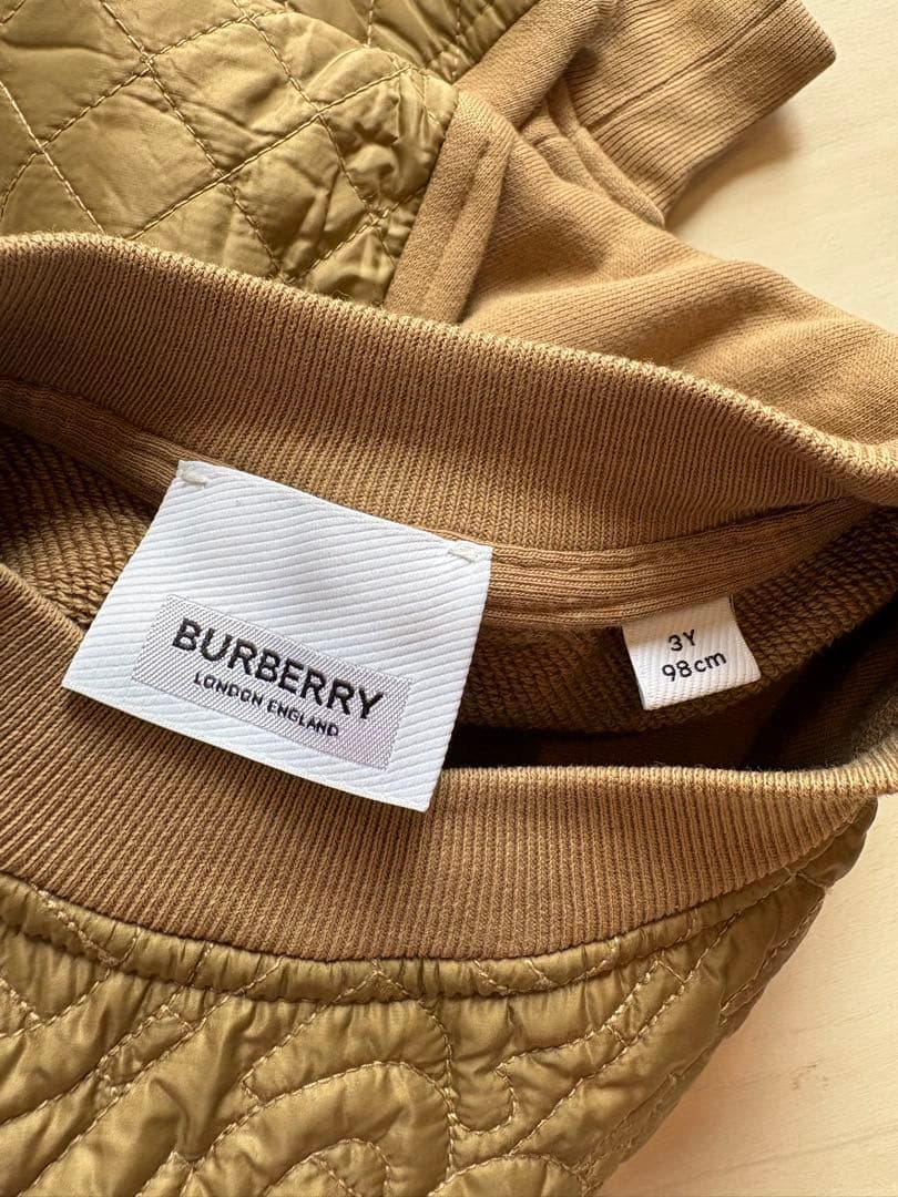 【バーバリー】Burberry キルティング トレーナー 3Y 98cm