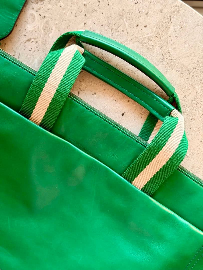 ケ*ス様 值下け!BALLY ビジネスバッグ