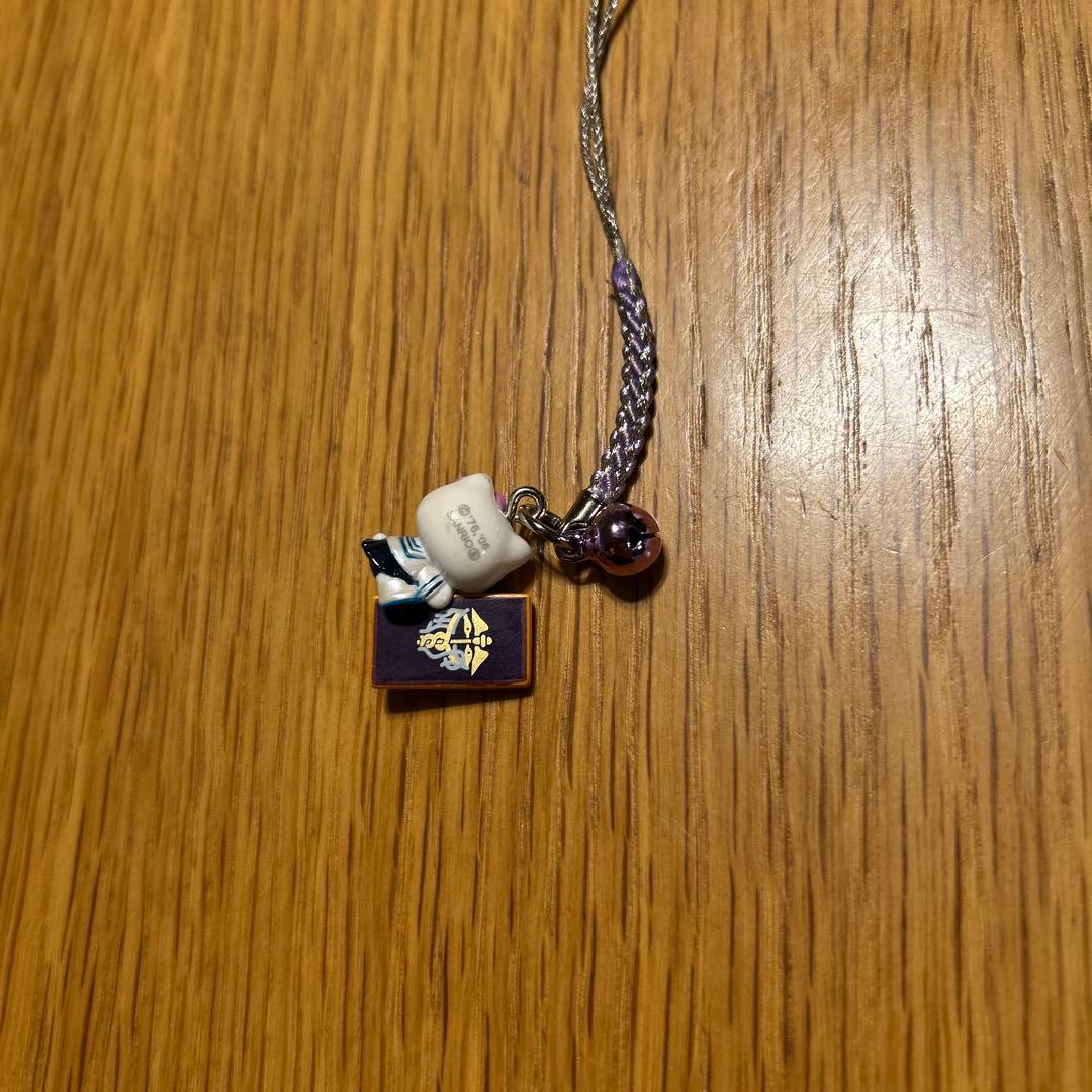 2006年　ハローキティ甲府商業高等学校　記念ストラップ　根付　限定品　非売品