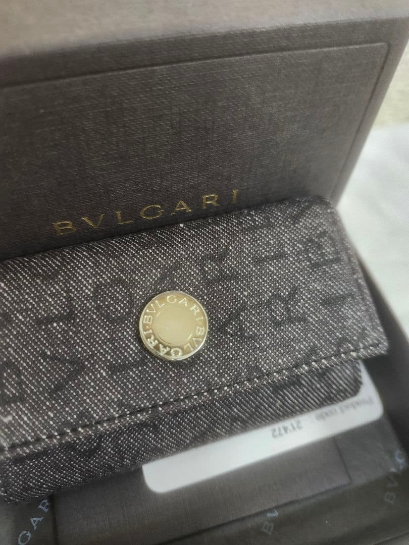 【未使用】BVLGARI　ブルガリ　ロゴマニア　キーケース　ブラック