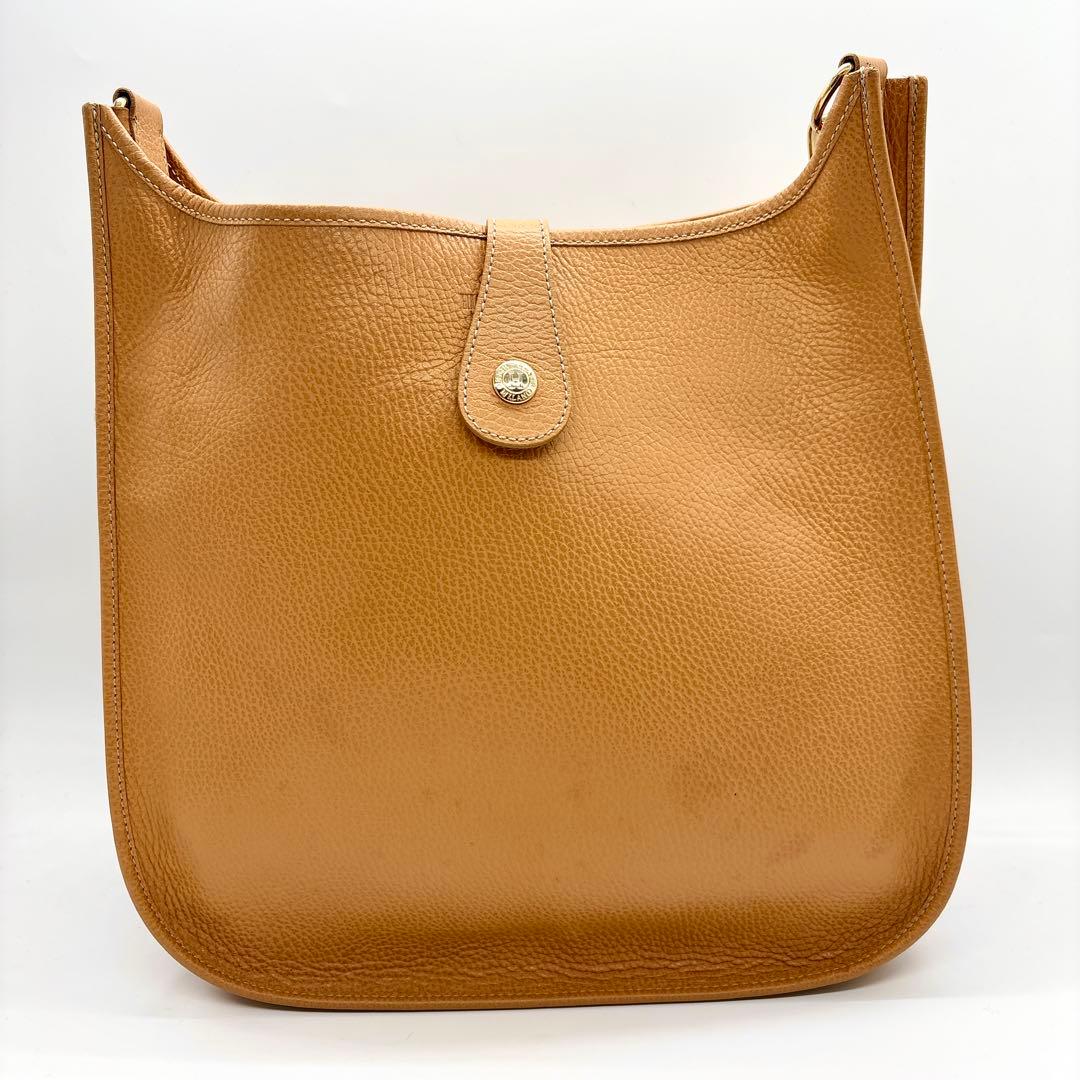 ハイクラス パンチング レザー ショルダーバッグ キャメル Hモチーフ