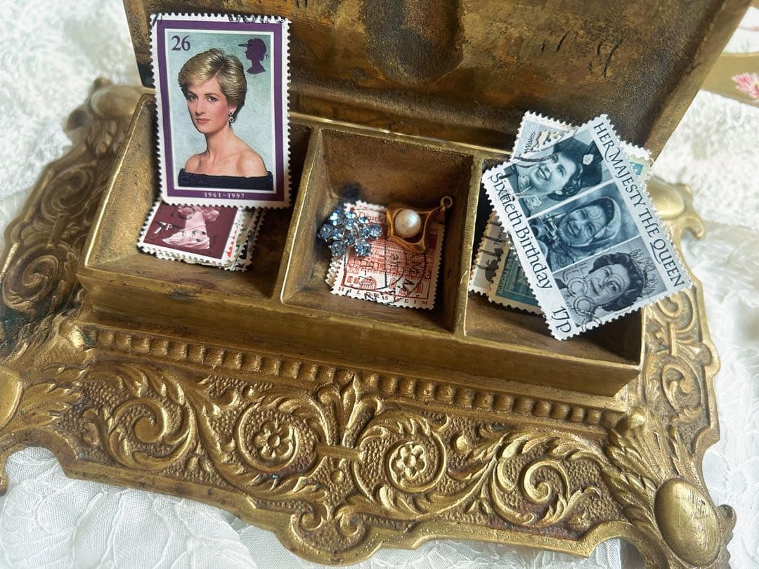 レア　フランス アンティーク 真鍮製 切手スタンド 天使のレリーフ 重厚840g