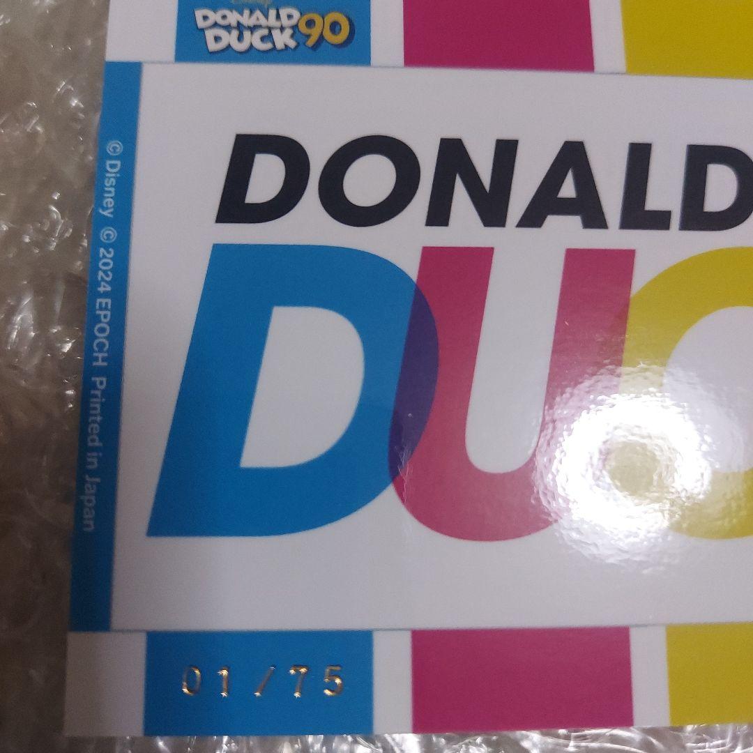 ドナルド90周年 プレミアムコレクションのカードシリアルナンバー付き1/75