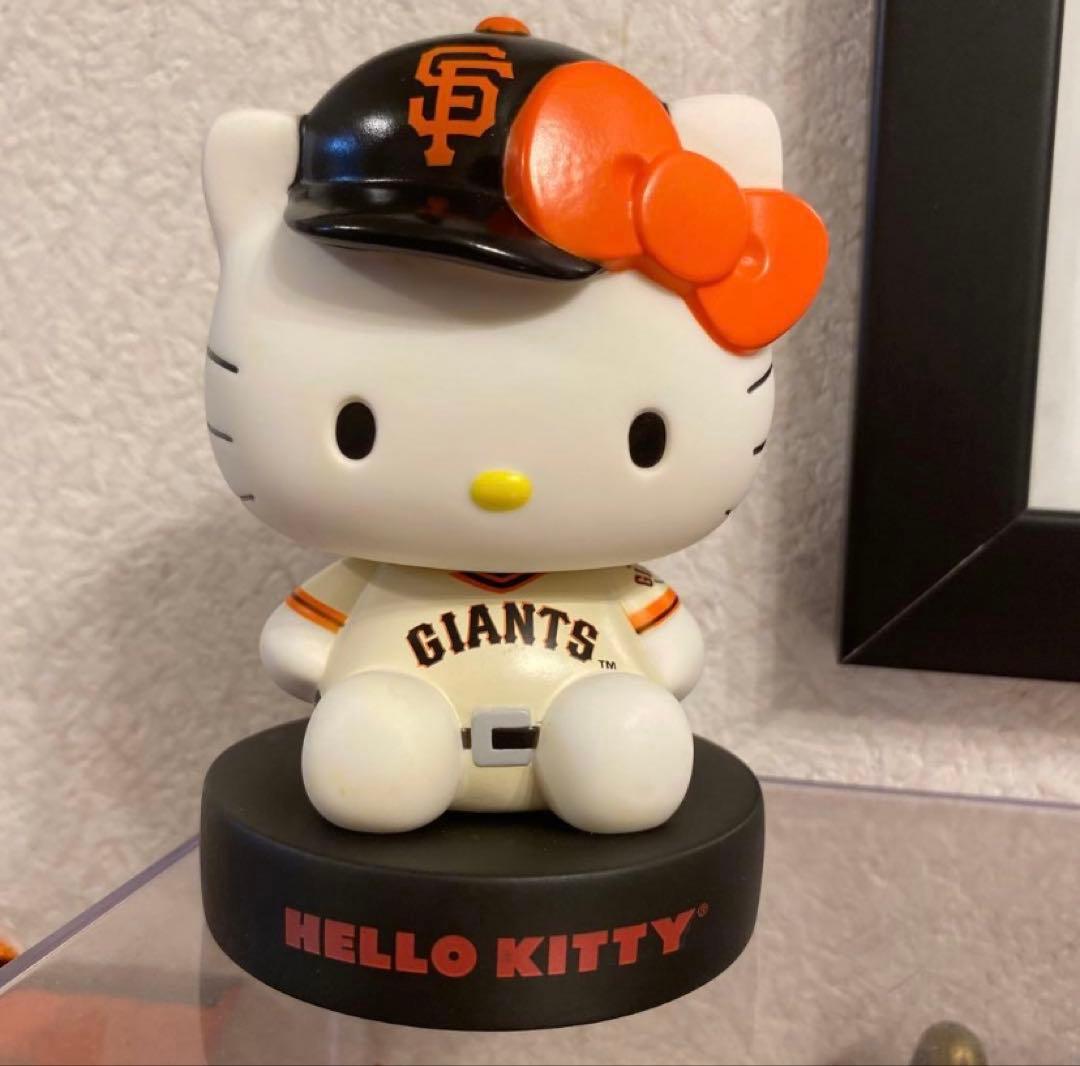 レア　ハローキティ　ボブルヘッド　サンフランシスコジャイアンツ　2014年