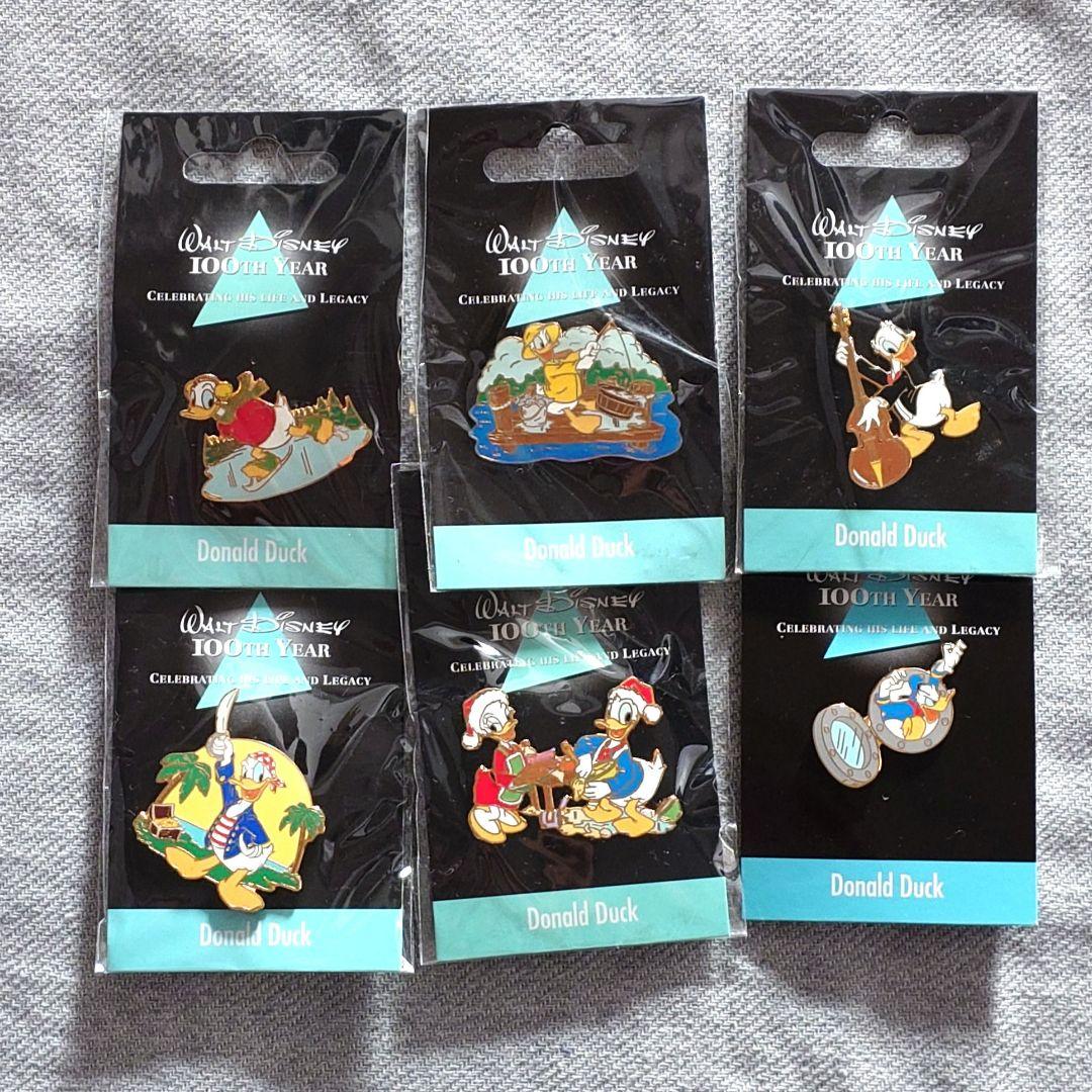 ディズニーストア ウォルト生誕100th記念 ピンバッジ23個セット