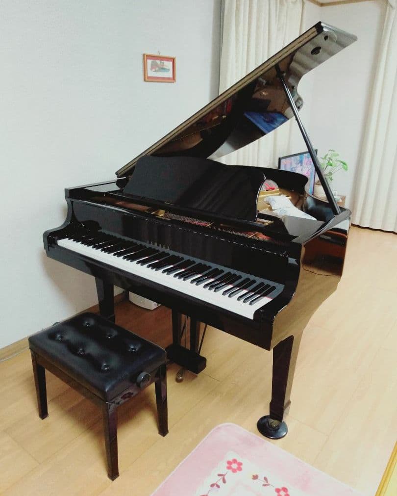 グランドピアノ　ヤマハ