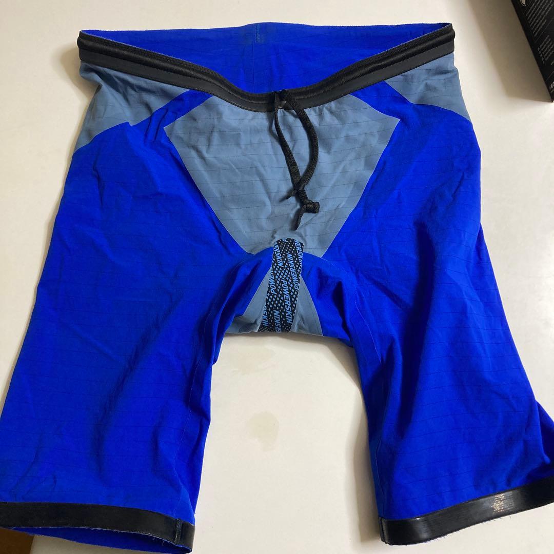 arena Powerskin Carbon Air2競泳水着 WA承認モデルM