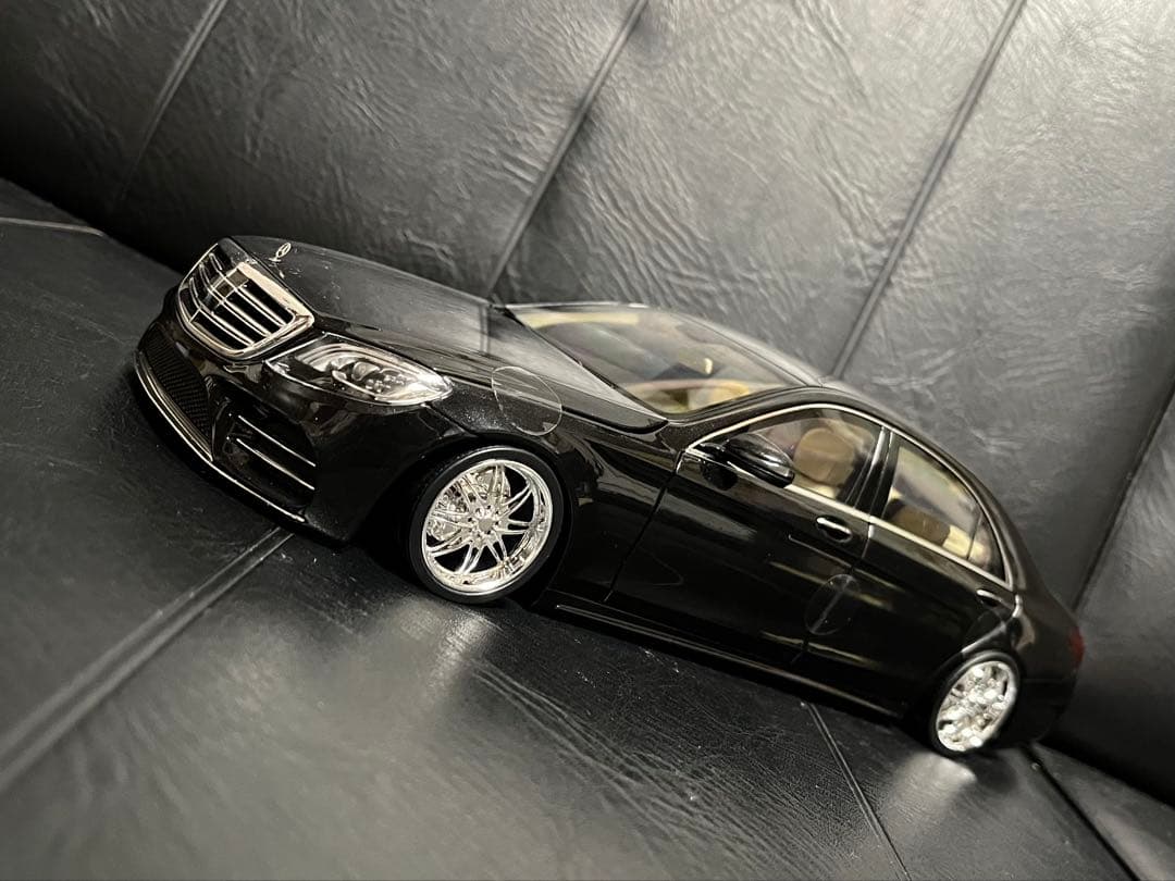 メルセデスベンツ　Sクラス　1/18