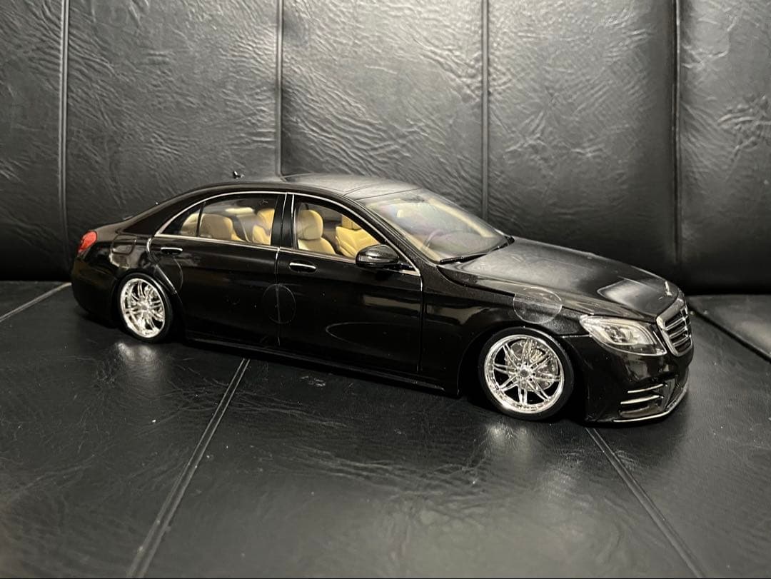 メルセデスベンツ　Sクラス　1/18