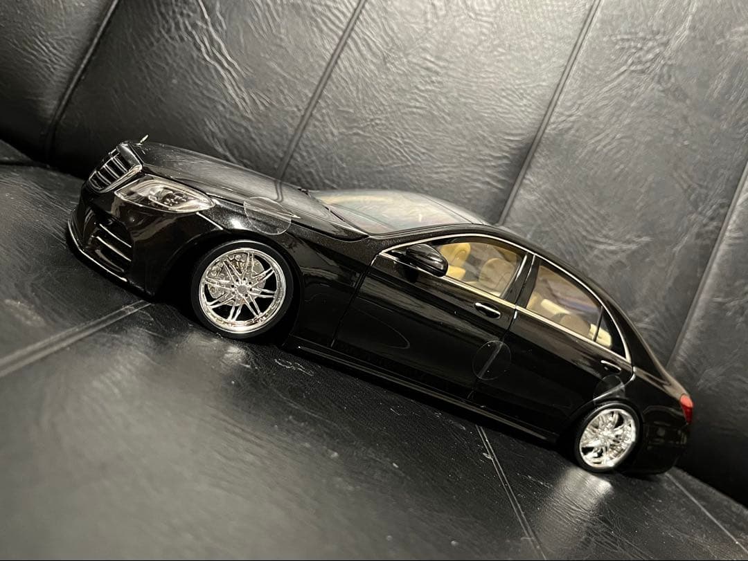 メルセデスベンツ　Sクラス　1/18