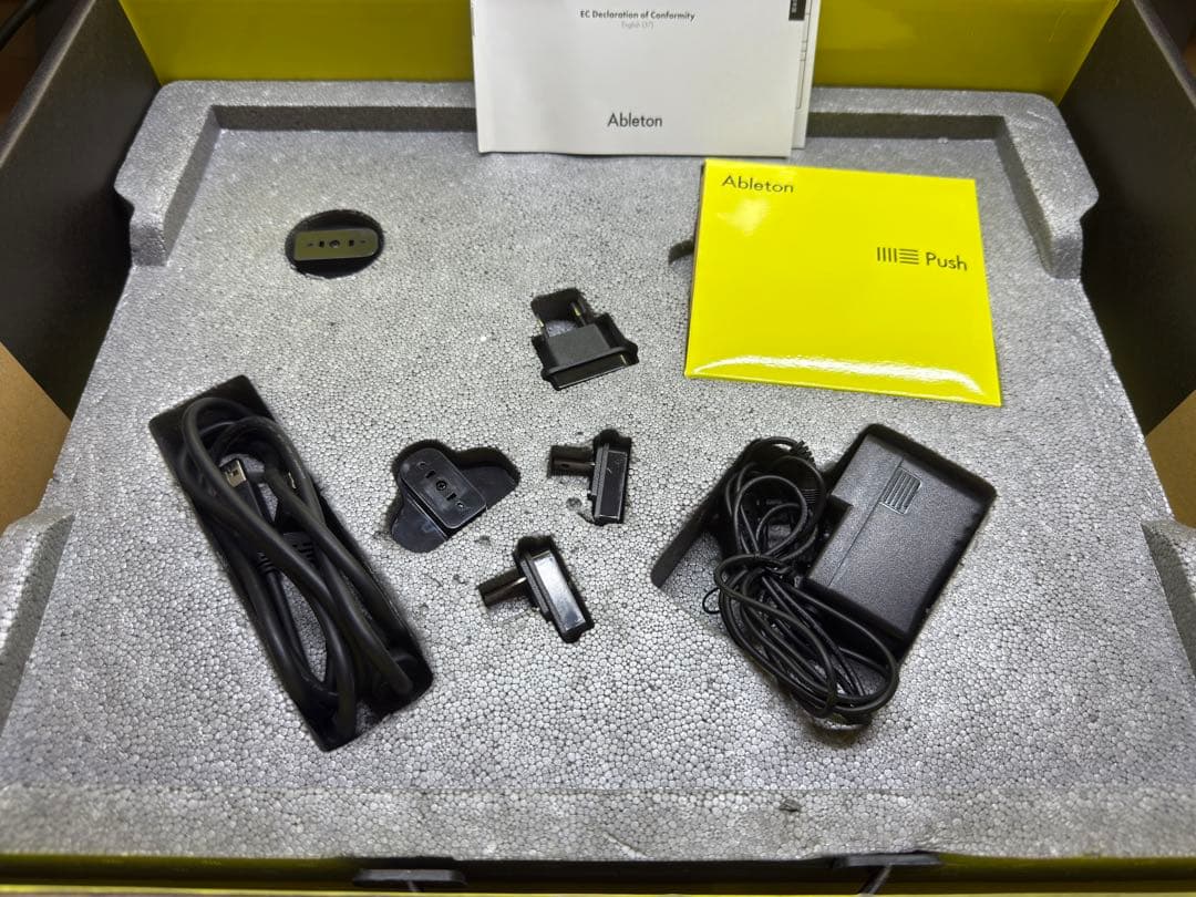 DJ機材 Ableton Push2