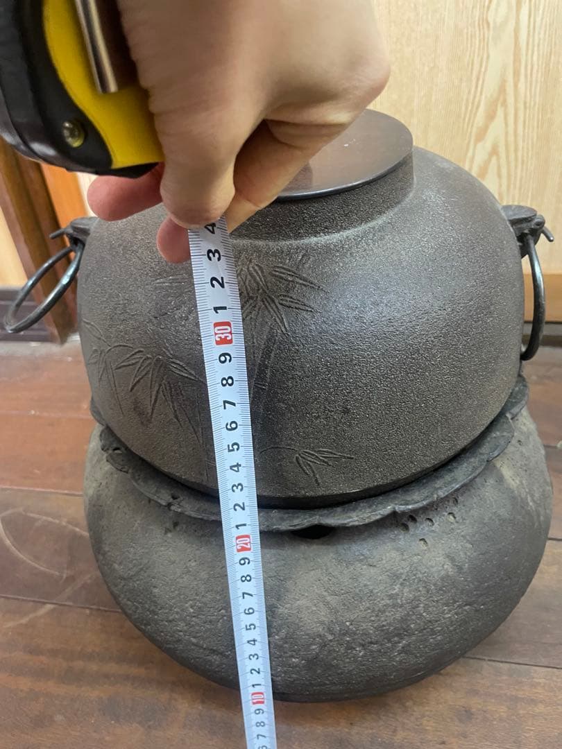 【茶道具】茶釜　風炉　風炉釜　鉄器　火鉢　工芸品　紹栄