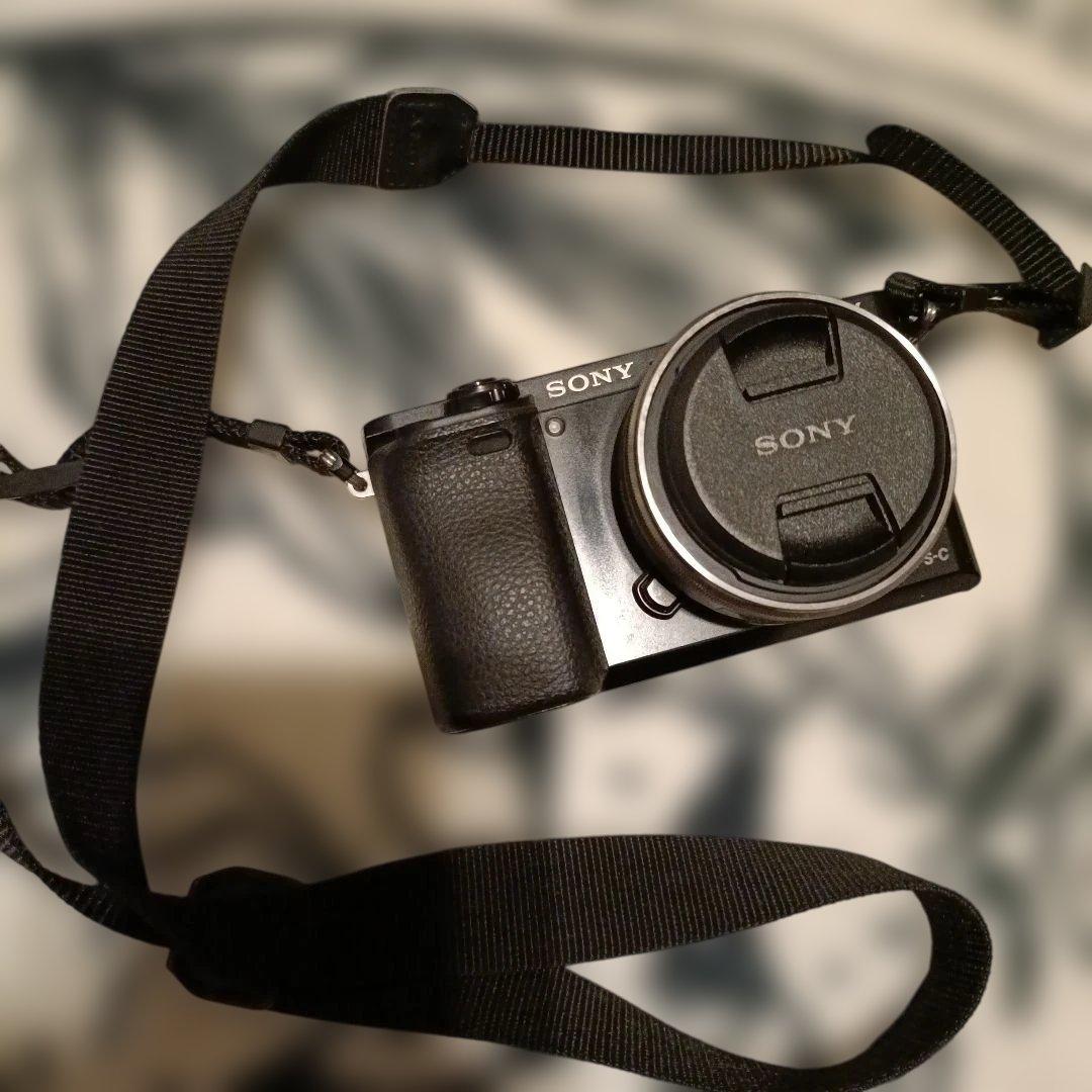 SONY α6000　SEL16F28 交換レンズ　デジタルカメラ