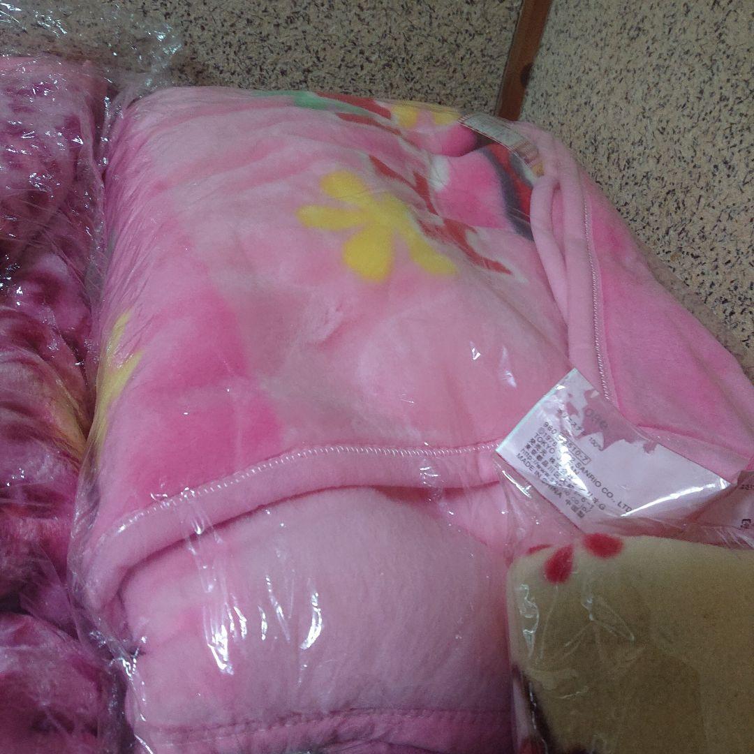 1447 ハローキティブランケットセット