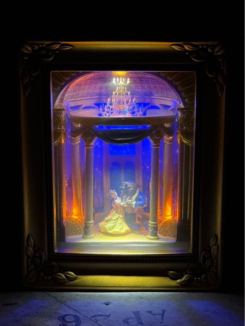 OLSZEWSKI ギャラリーオブライト　美女と野獣　オルショウスキー